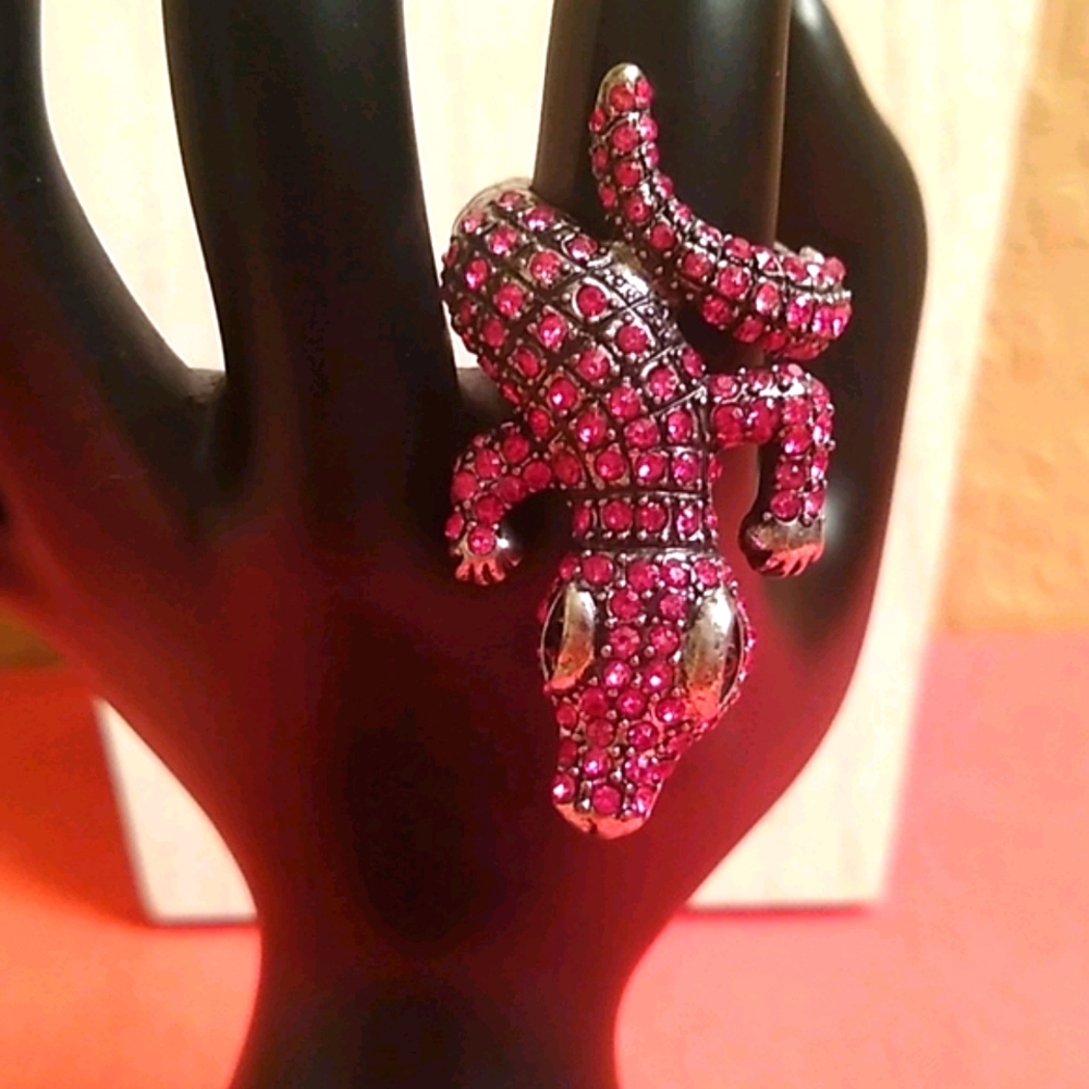 Pink Bling Gator Ladies Alligator Ring NWOT - Picture 3 of 4
